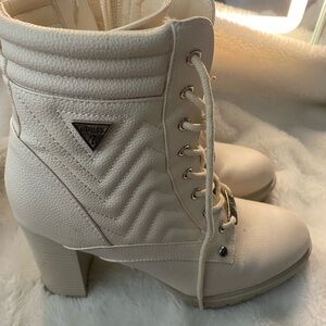 GUESS Women's Cream Ankle Boots